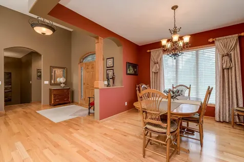 117 Grovebrook Drive Mankato MN 56001