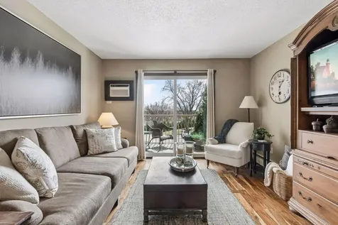 3155 Old Highway 8 Roseville MN 55418