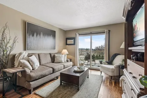 3155 Old Highway 8 Roseville MN 55418