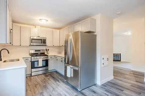 101 Canabury Court Little Canada MN 55117