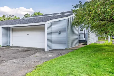 101 Canabury Court Little Canada MN 55117