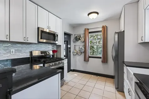 4048 17th Avenue S Minneapolis MN 55407