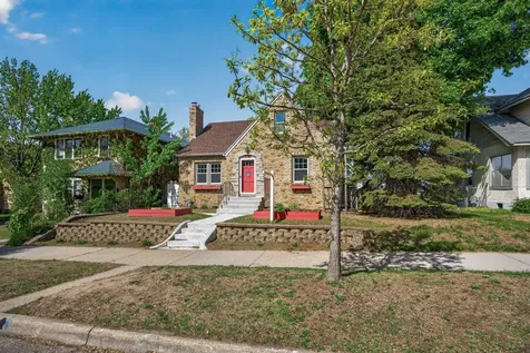 4048 17th Avenue S Minneapolis MN 55407