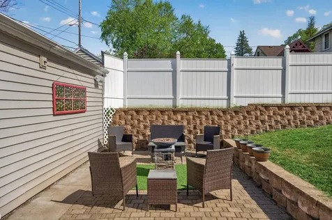4048 17th Avenue S Minneapolis MN 55407