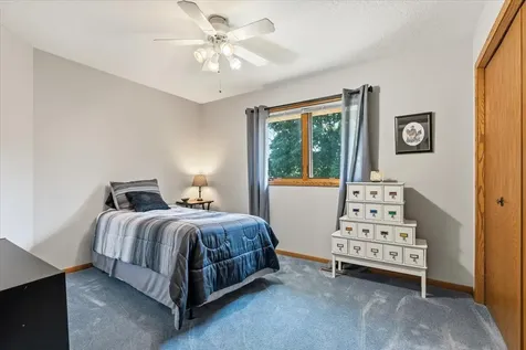 1309 Fremont Court Burnsville MN 55306