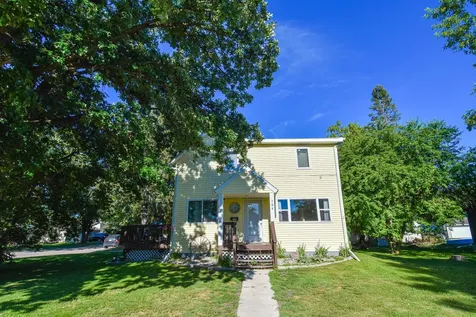 704 Tindolph Avenue S Thief River Falls MN 56701