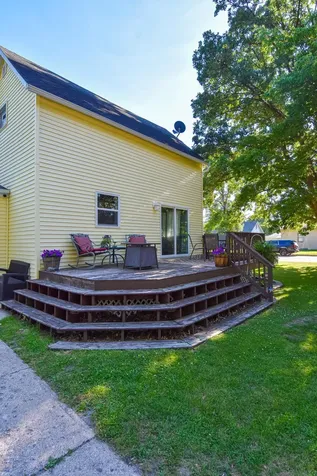 704 Tindolph Avenue S Thief River Falls MN 56701
