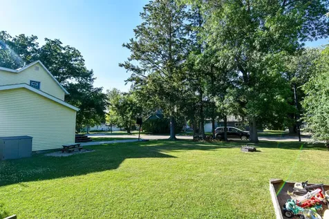 704 Tindolph Avenue S Thief River Falls MN 56701
