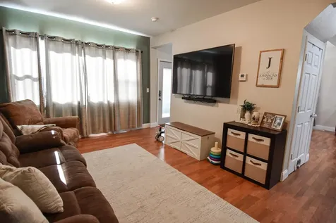 704 Tindolph Avenue S Thief River Falls MN 56701