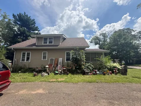 2119 Eldridge Avenue E North Saint Paul MN 55109