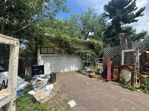 2119 Eldridge Avenue E North Saint Paul MN 55109