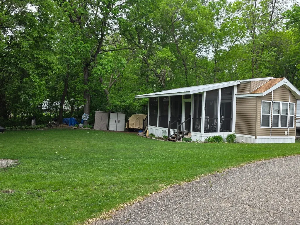 2945 County Road 4 SW Cokato MN 55321