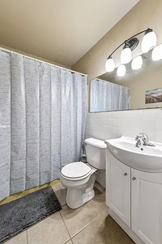 2381 Unity Avenue N Golden Valley MN 55422