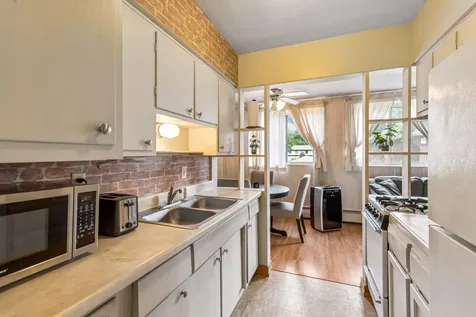 2381 Unity Avenue N Golden Valley MN 55422