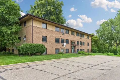 2381 Unity Avenue N Golden Valley MN 55422