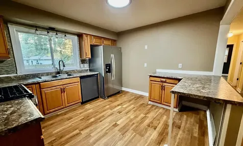 4333 Rahn Road Eagan MN 55122