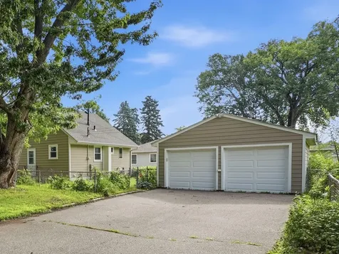 8933 Wally Drive Golden Valley MN 55427