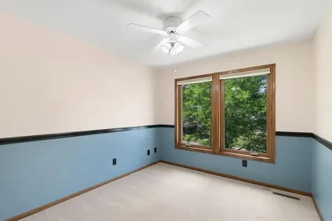 12930 Emmer Place Apple Valley MN 55124
