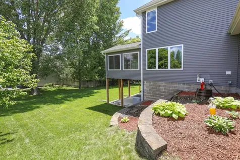 12930 Emmer Place Apple Valley MN 55124
