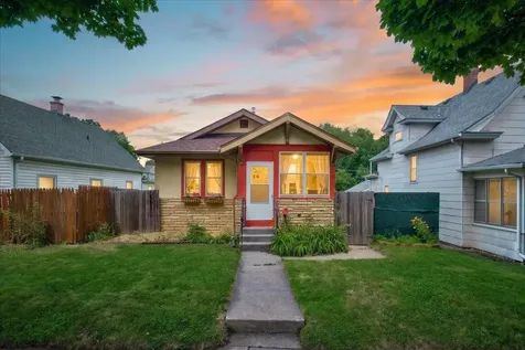 1217 6th Street E Saint Paul MN 55106