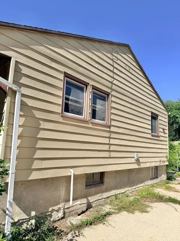 1205 James Avenue Albert Lea MN 56007