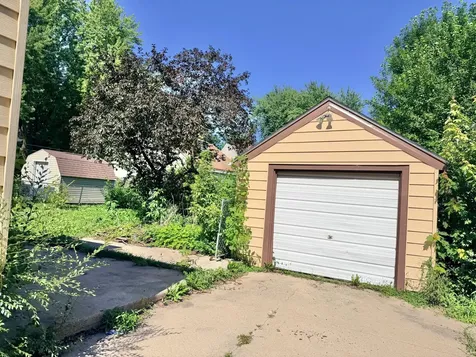 1205 James Avenue Albert Lea MN 56007