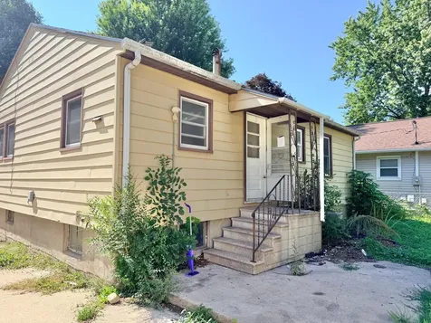 1205 James Avenue Albert Lea MN 56007