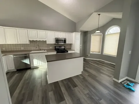 9113 Medley Circle Golden Valley MN 55427