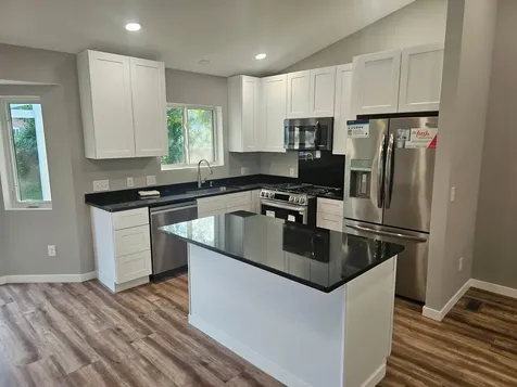 9625 Sheridan Avenue N Brooklyn Park MN 55444