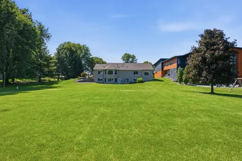 7585 12th Street NW Willmar MN 56201