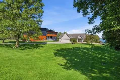 7585 12th Street NW Willmar MN 56201