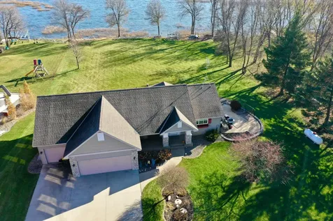 7585 12th Street NW Willmar MN 56201