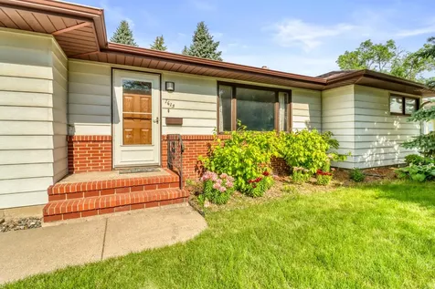 1613 16th Street S Moorhead MN 56560