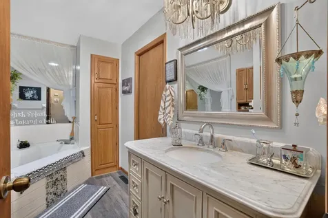 13116 Court Place Burnsville MN 55337