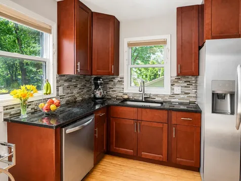 4313 Grimes Avenue N Robbinsdale MN 55422