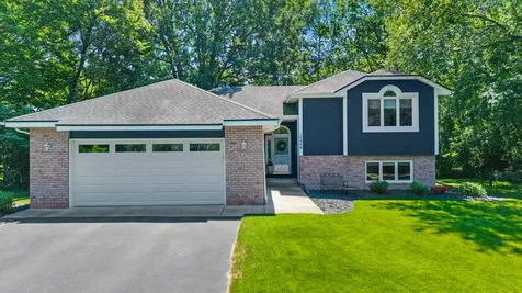 16840 56th Street NE Rogers MN 55374