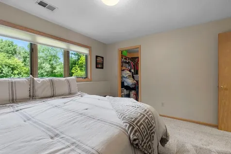 16840 56th Street NE Rogers MN 55374