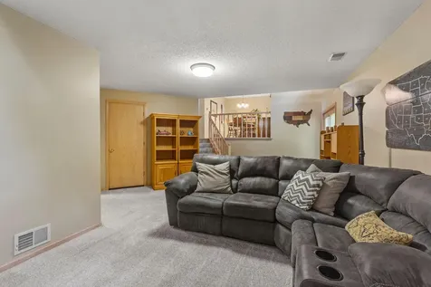 16840 56th Street NE Rogers MN 55374