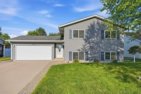 747 Louisiana Street NW Hutchinson MN 55350