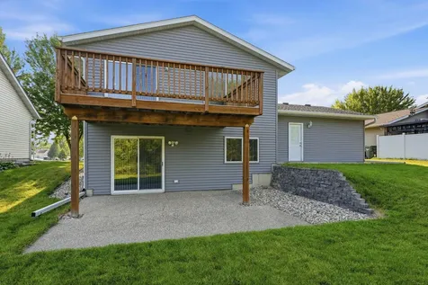 747 Louisiana Street NW Hutchinson MN 55350