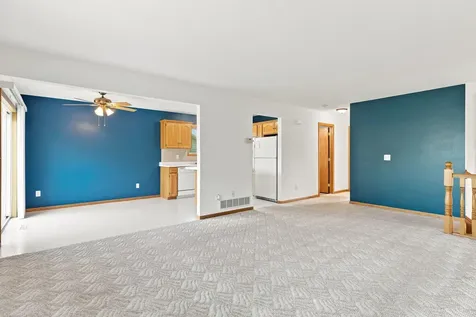 747 Louisiana Street NW Hutchinson MN 55350