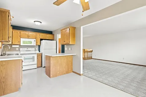 747 Louisiana Street NW Hutchinson MN 55350
