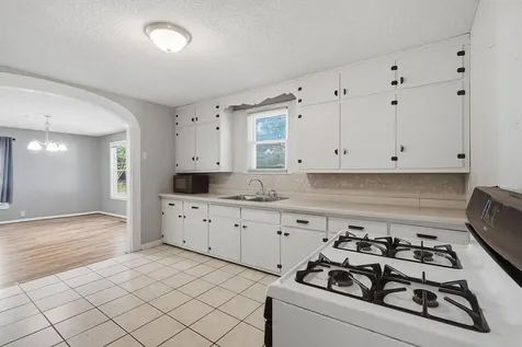 407 Tyler Street Hastings MN 55033