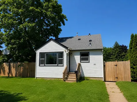 211 E Spruce Street South Saint Paul MN 55075