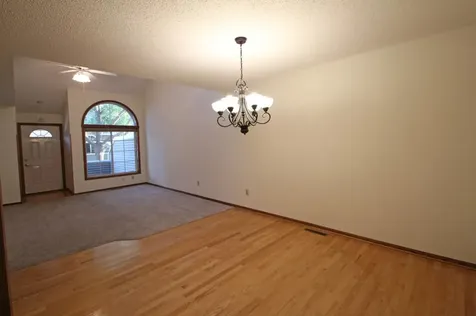 207 Primrose Court Vadnais Heights MN 55127