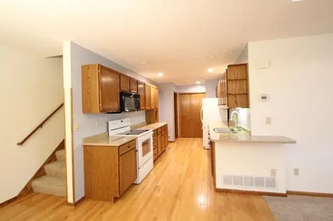 207 Primrose Court Vadnais Heights MN 55127
