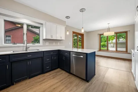460 Oakhill Road Chaska MN 55318