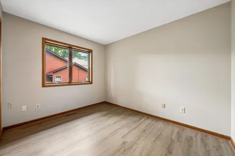 460 Oakhill Road Chaska MN 55318