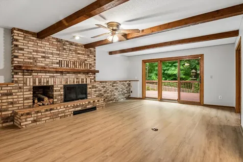 460 Oakhill Road Chaska MN 55318