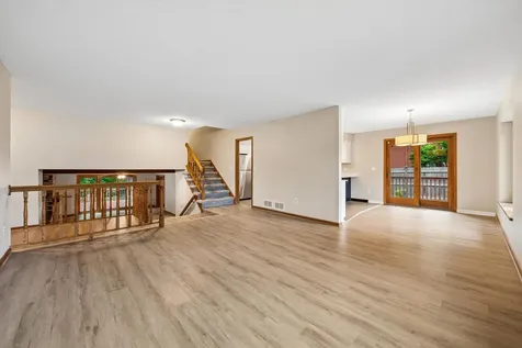 460 Oakhill Road Chaska MN 55318